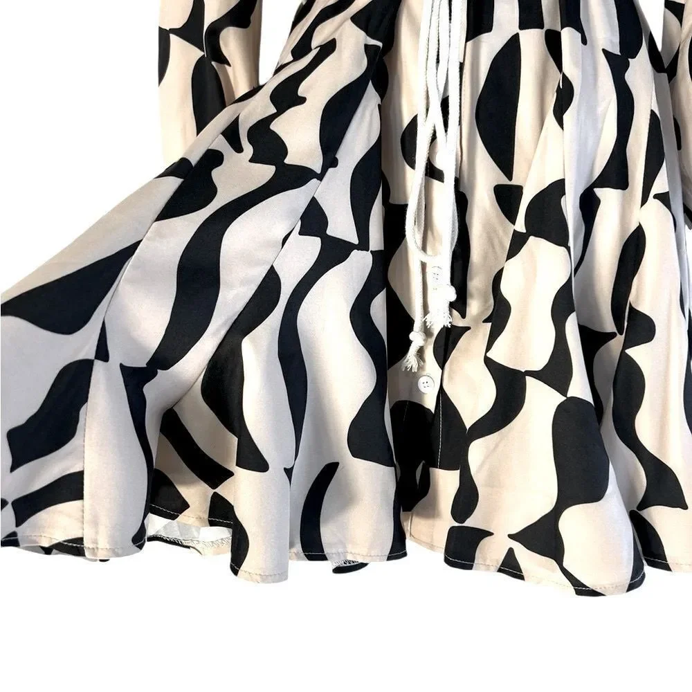 🌸Animal Print Fit & Flare Long Sleeve, Buttoned Down Belted Dress Size M (AA4) - Picture 8 of 13